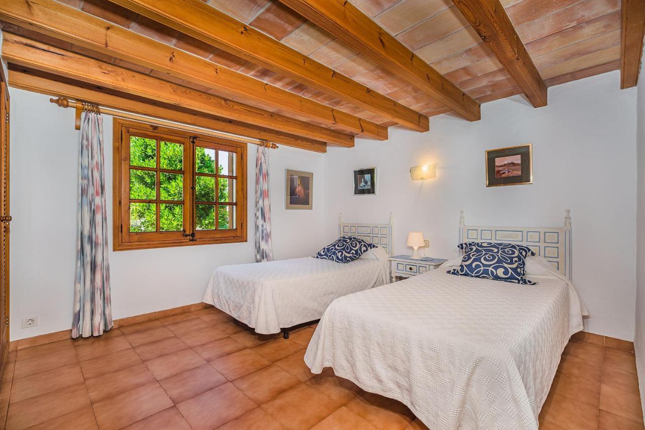 Ferragut Villa โปเญนซา ภายนอก รูปภาพ